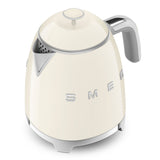 Hervidor Eléctrico Smeg KLF05CRUS de 0.8 L Color Crema