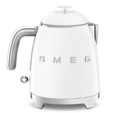 Hervidor Eléctrico Smeg KLF05WHUS de 0.8 L Color Blanco