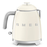 Hervidor Eléctrico Smeg KLF05CRUS de 0.8 L Color Crema
