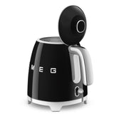 Hervidor Eléctrico Smeg KLF05BLUS de 0.8 L Color Negro