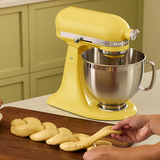 Batidora Kitchenaid Ksm195psbt Artisan De 4.7 Lt 10 Amarillo