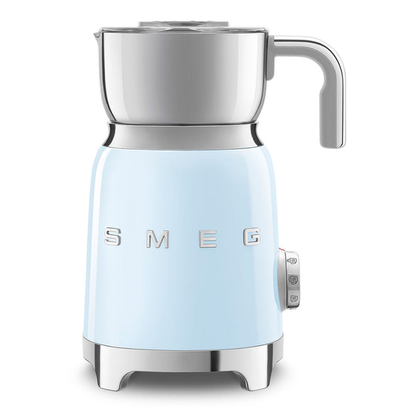 Espumador de Leche Smeg MFF01PBUS de 1 Taza Color Celeste